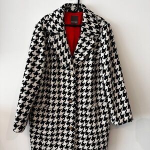 Teddy Jacket in Black and White